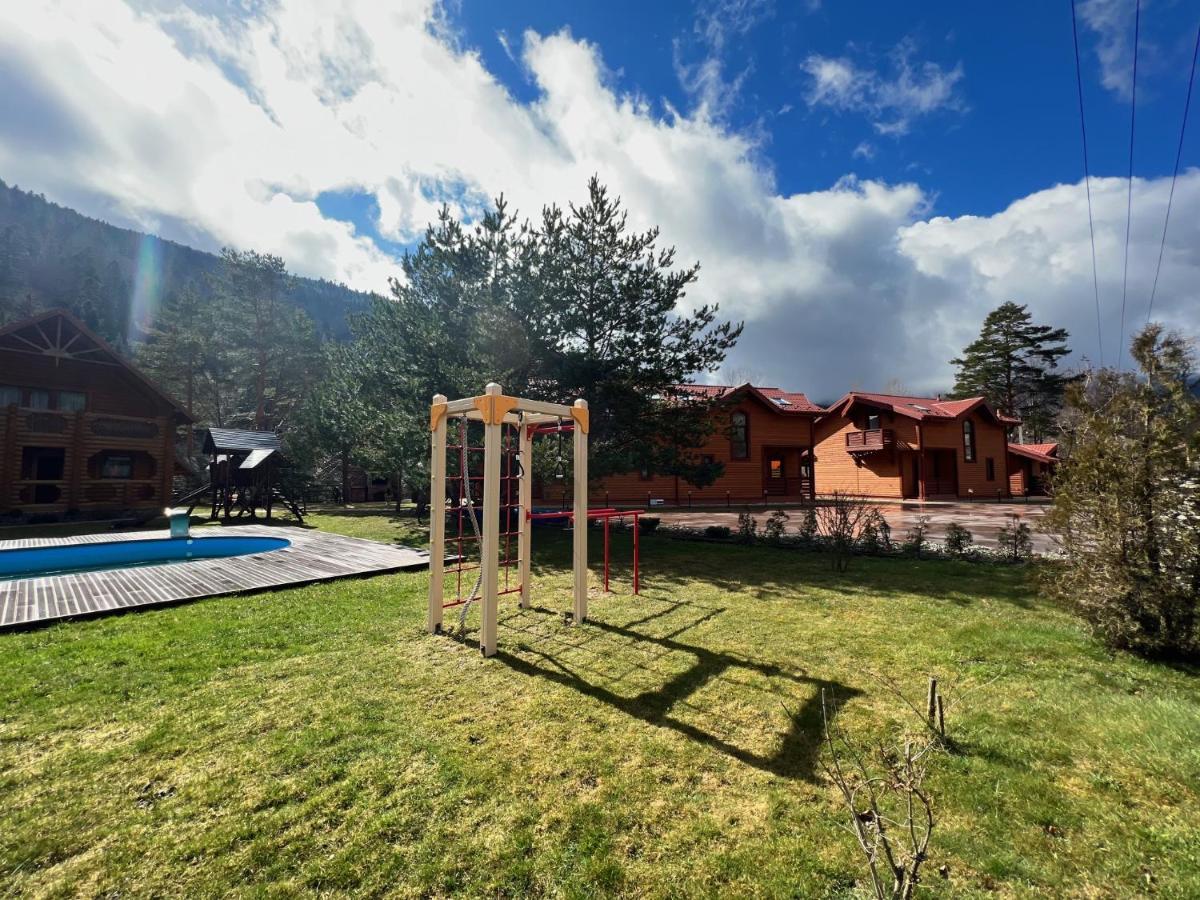 Котедж "Villa Затишна" Mykulychyn Exterior photo
